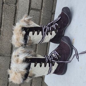 Size 8 Snow Boots